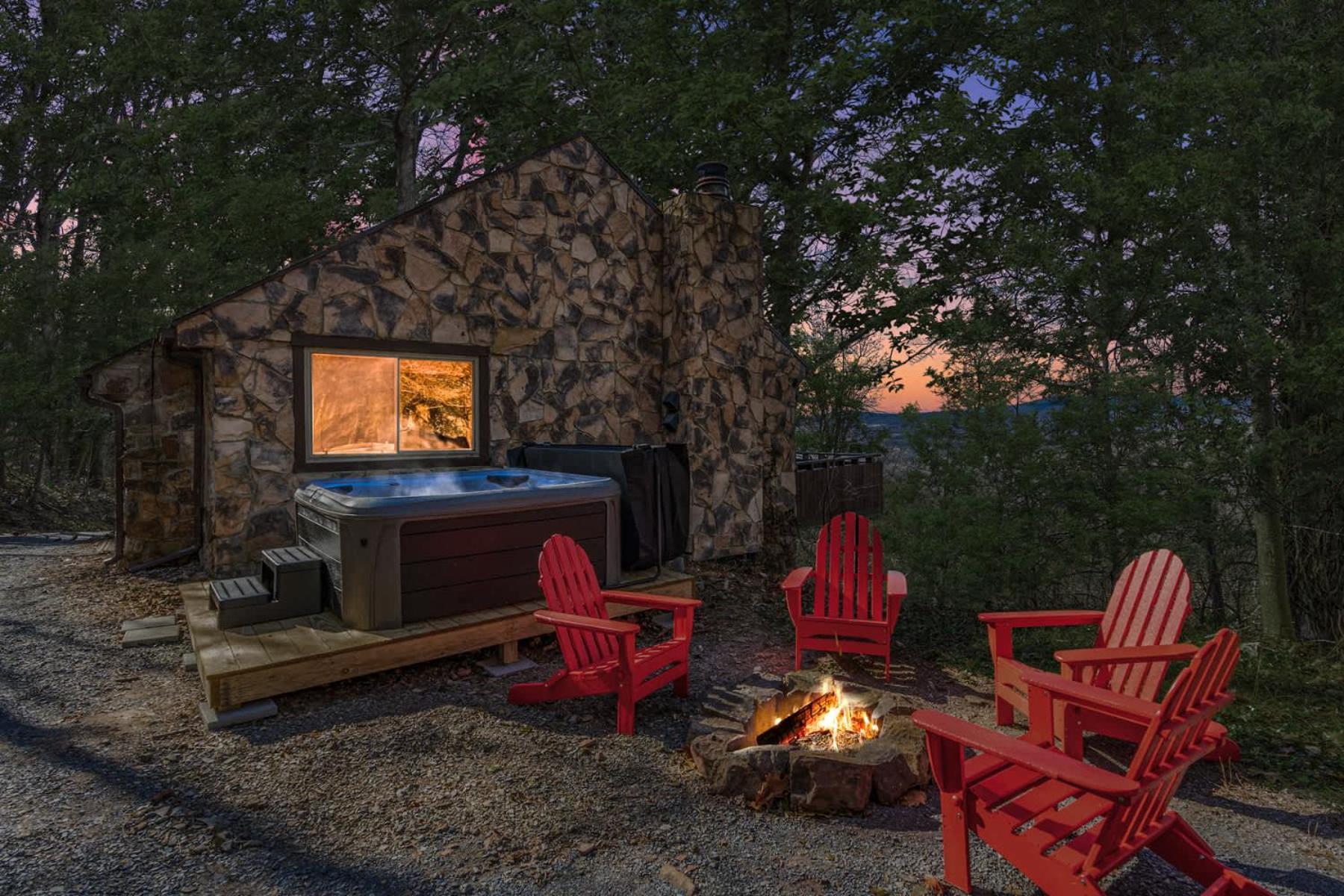 Amazing Views, Hot Tub, Fire Pit, Deck & Fireplace Inwood Esterno foto