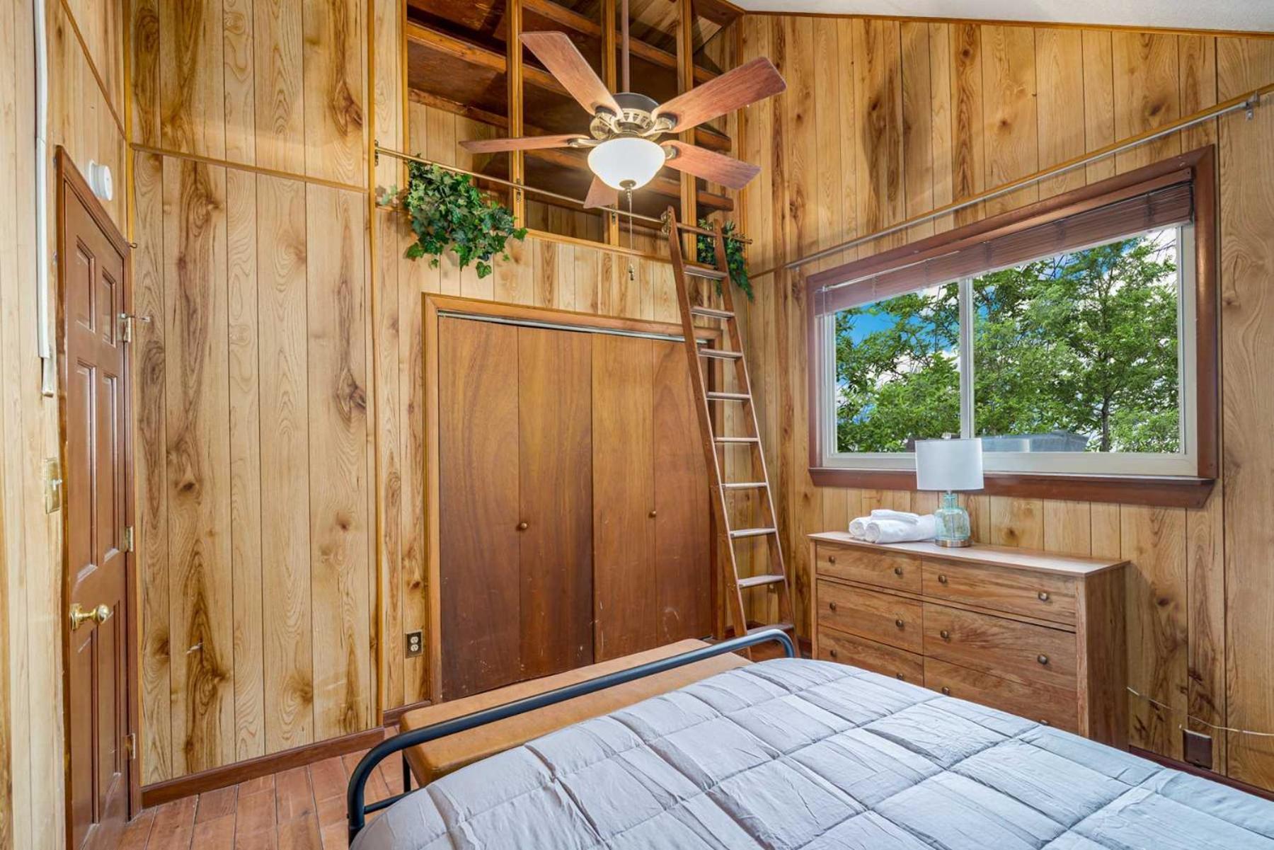 Amazing Views, Hot Tub, Fire Pit, Deck & Fireplace Inwood Esterno foto